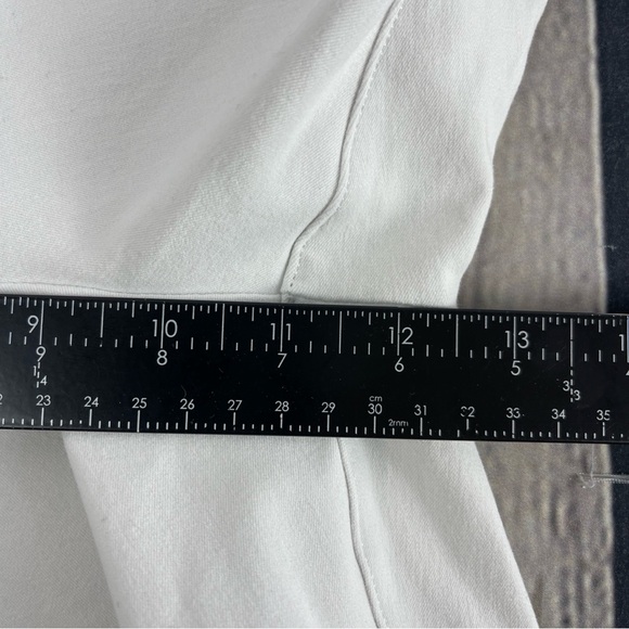 SPANX Flared‎ Pull-On Cropped Jeans Tummy Control Stretch Women’s Large White - Picture 12 of 12